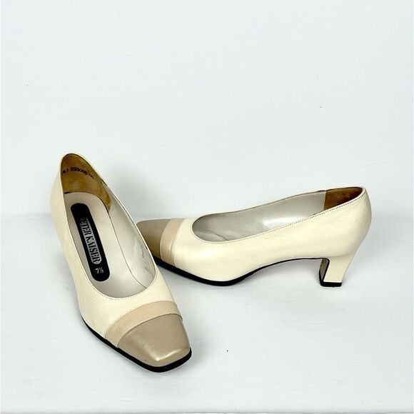 Peter Kaiser Leather Beige Pumps size 7 1/2 - Picture 2 of 13